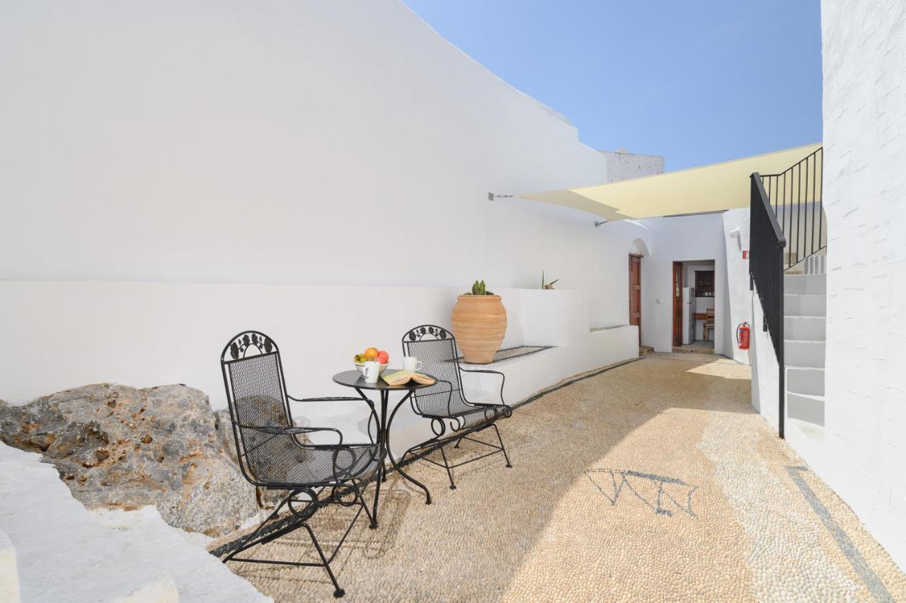 Nouna Ferienhaus *